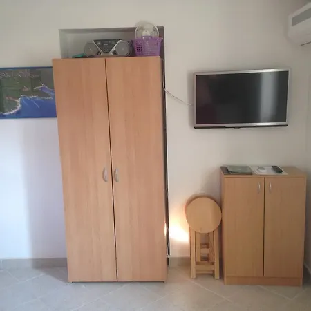 And Studio Jelusic Apartment Pinezići
