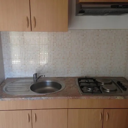 And Studio Jelusic Apartment *